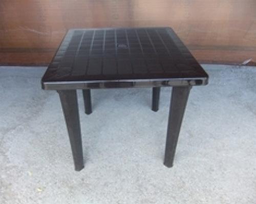 Стол квадратный пластик Элластик 85,5 см шоколадный 00-00000313 в интернет гипермаркете «Планета Лета». Фото