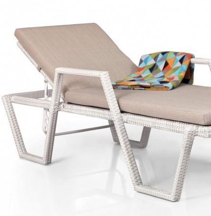 Лежак FC 3016-CS в интернет гипермаркете «Планета Лета». Фото