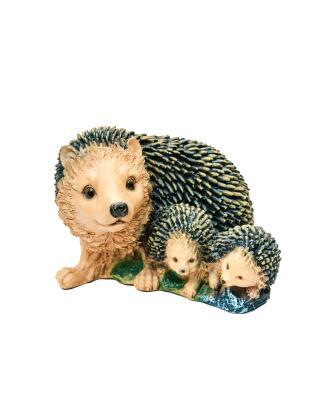 Фигура Ежики-семейка H-17см ФП012 в интернет гипермаркете «Планета Лета». Фото
