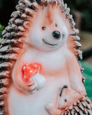 Фигура Еж мама с ежонком H-35см,L-23см,В-23см F1435 в интернет гипермаркете «Планета Лета». Фото