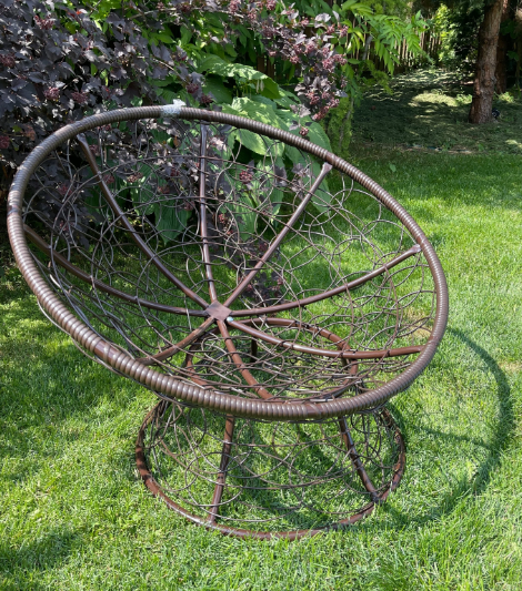 Кресло ПАПАСАН с ротангом коричневое, бежевая подушка в интернет гипермаркете «Планета Лета». Фото