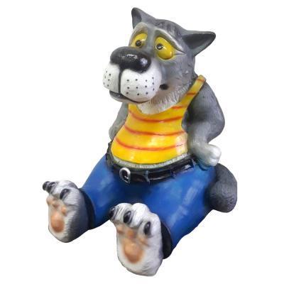 Фигура Волк сидит в комбезе Н-60см F1213 в интернет гипермаркете «Планета Лета». Фото